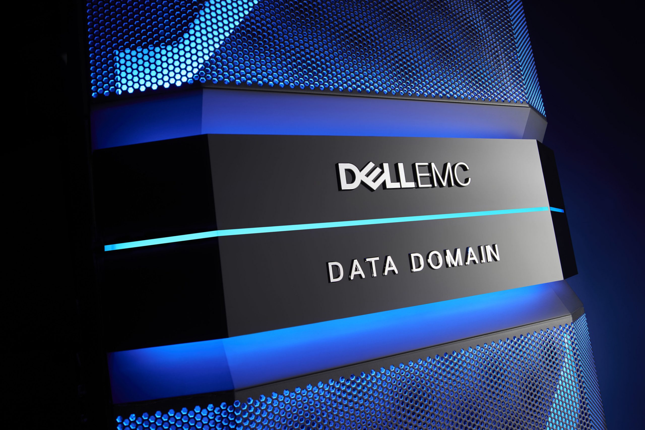 Dell EMC Brings the Power of Flash and Cloud Tiering to ...
